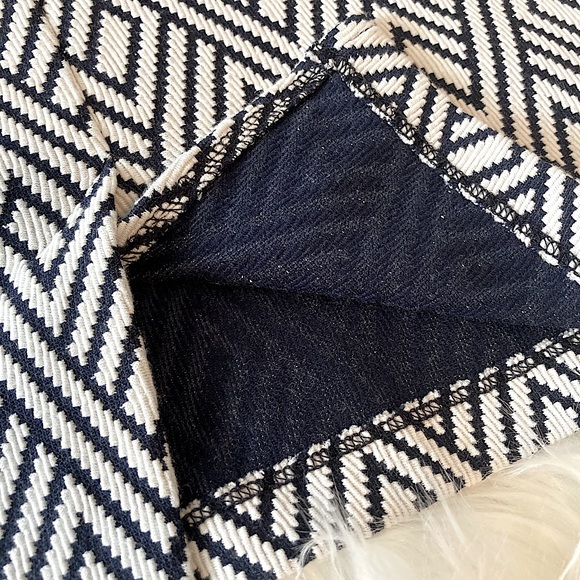 Zara Geometric Design Pencil Skirt SZ-L - Picture 8 of 8